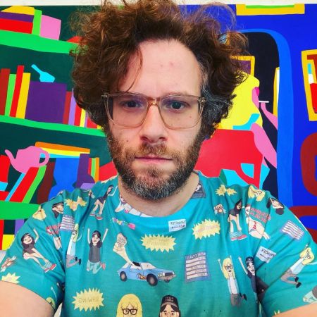Seth Rogen poses for a picture in his animated t-shirt.